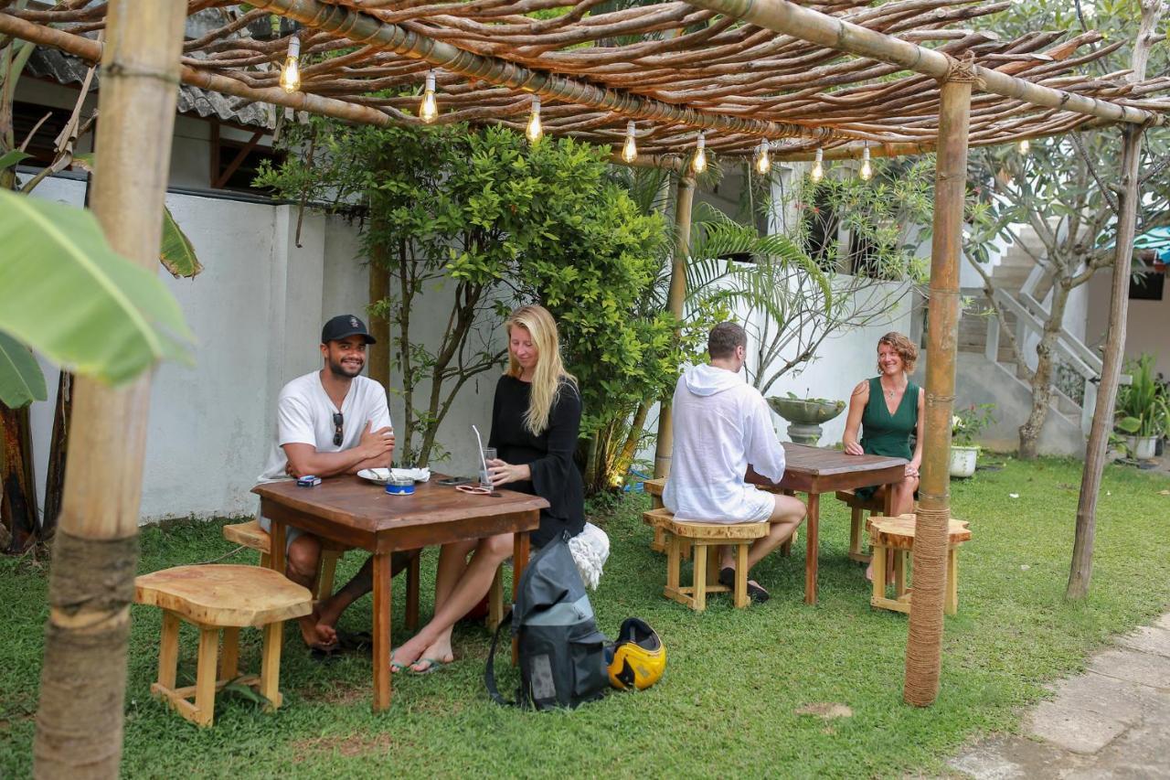 The Soul Inn Kabalana Ahangama Exterior foto
